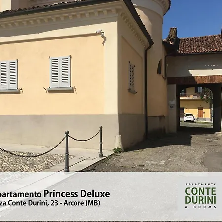 Conte Durini & 2*