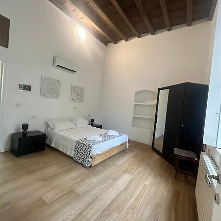 Conte Durini & Bed & Breakfast 2*